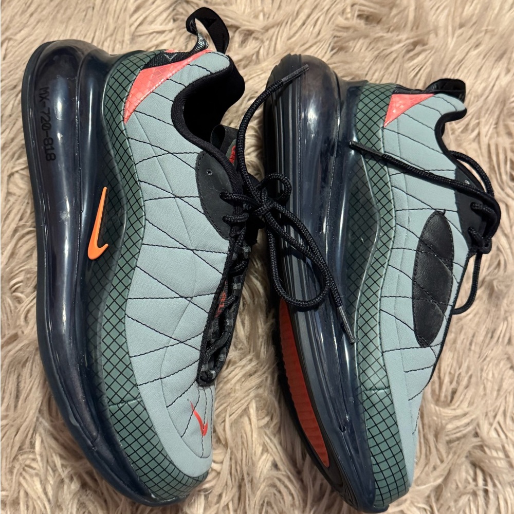 Nike Air Max 720 in olive and orange